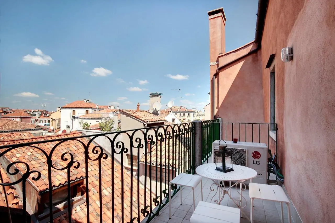 San Marcuola Apartment Venice